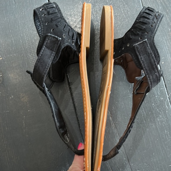 Black sandals with adjustable strap - Picture 5 of 6